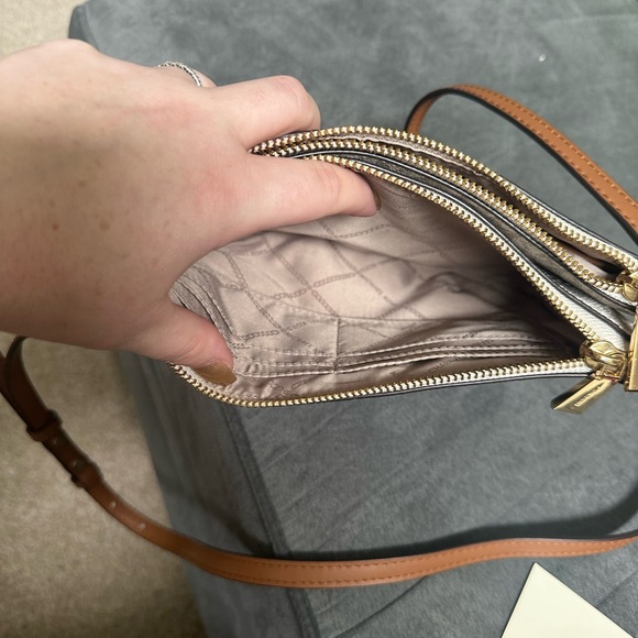 Monogram MK crossbody bag - Picture 9 of 10